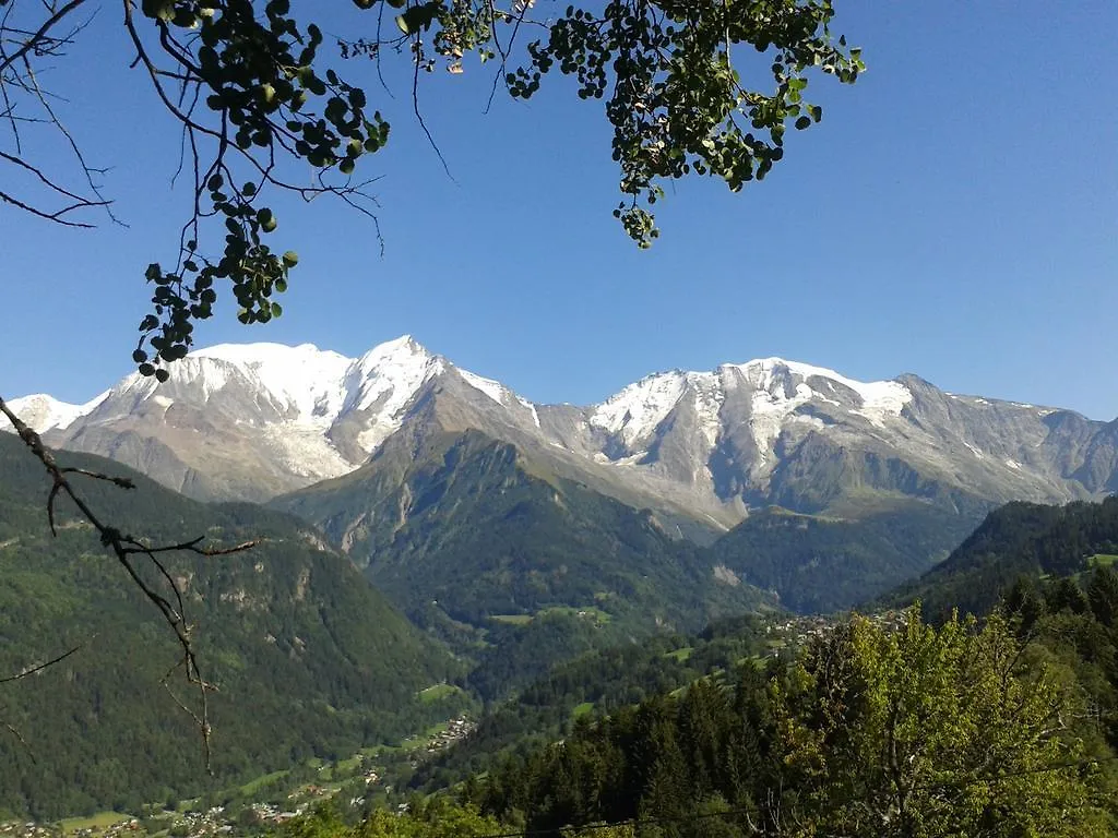 Spacious Duplex Apartment With Mont Blanc View Saint-Gervais-les-Bains